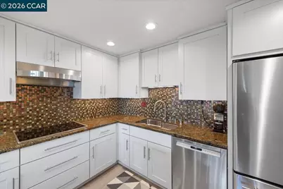 2100 Skycrest Dr #12, Walnut Creek, CA 94595 - Photo 18