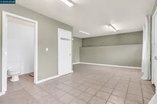 2150 35th Ave, Oakland, CA 94601 - Photo 10