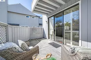 210 Sunspring Ct, Pleasant Hill, CA 94523 - Photo 14