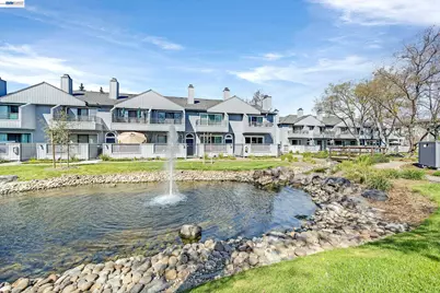 210 Sunspring Ct, Pleasant Hill, CA 94523 - Photo 26