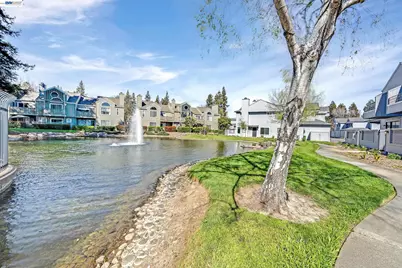 210 Sunspring Ct, Pleasant Hill, CA 94523 - Photo 30