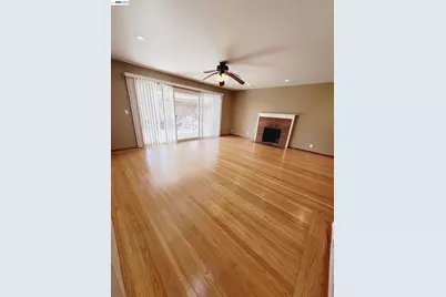 15781 Via Teresa, San Lorenzo, CA 94580 - Photo 2