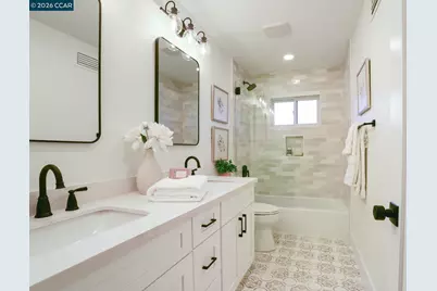 1543 Laverne Ct, Concord, CA 94521 - Photo 22