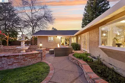 3388 Royal Meadow Ln, San Jose, CA 95135 - Photo 8