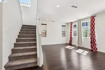 510 Albertina Ave, Mountain House, CA 95391 - Photo 4