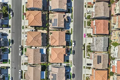 510 Albertina Ave, Mountain House, CA 95391 - Photo 50