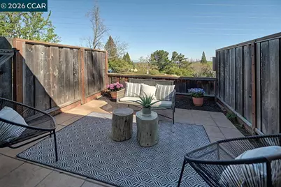 2101 Ptarmigan Dr #2, Walnut Creek, CA 94595 - Photo 6