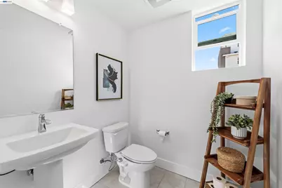 5509 Holly Bay Ave, Dublin, CA 94568 - Photo 12