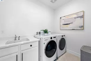 5509 Holly Bay Ave, Dublin, CA 94568 - Photo 18