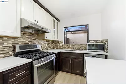 10439 Mary Ave, Cupertino, CA 95014 - Photo 8