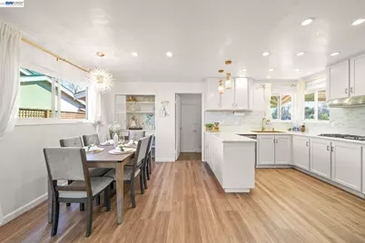 35290 Farnham Dr, Newark, CA 94560 - Photo 16