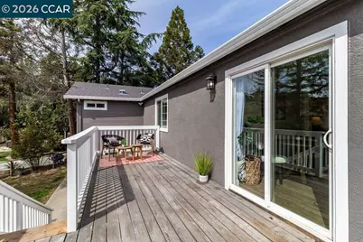 2472 Monterey Ave, Martinez, CA 94553 - Photo 38