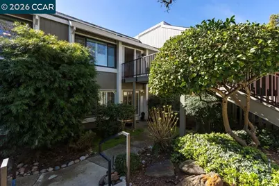 3136 Rossmoor Parkway #6, Walnut Creek, CA 94595 - Photo 2