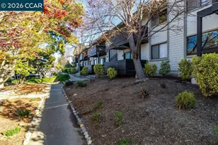 1465 Marchbanks Dr, Walnut Creek, CA 94598 - Photo 32