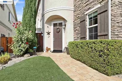 4899 Landmark Way, Dublin, CA 94568 - Photo 2