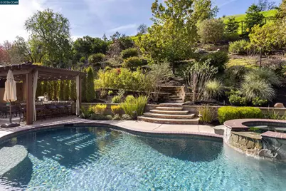 1536 Serafix Rd, Alamo, CA 94507 - Photo 38