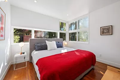 8210 Skyline Blvd, Oakland, CA 94611 - Photo 42