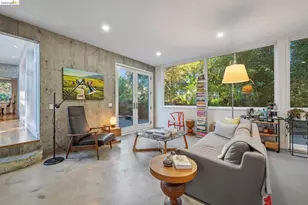 8210 Skyline Blvd, Oakland, CA 94611 - Photo 8