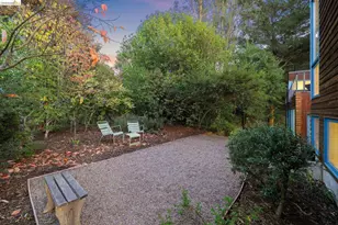 8210 Skyline Blvd, Oakland, CA 94611 - Photo 56