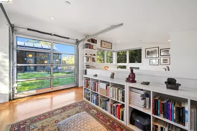 8210 Skyline Blvd, Oakland, CA 94611 - Photo 50