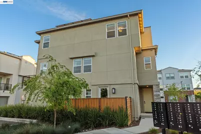 6065 Bullion Ln, Dublin, CA 94568 - Photo 2