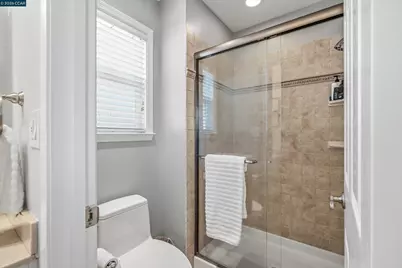 2045 McMillan Ct, Martinez, CA 94553 - Photo 26