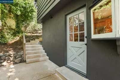 5716 Merriewood Drive, Oakland, CA 94611 - Photo 6