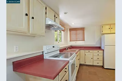 5716 Merriewood Drive, Oakland, CA 94611 - Photo 28