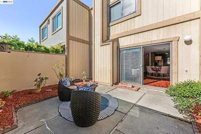 1149 Bismarck Ln, Alameda, CA 94502 - Photo 36