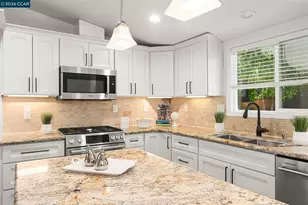 3782 Hitchcock Rd, Concord, CA 94518 - Photo 10