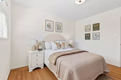 121 Ardith Dr, Orinda, CA 94563 - Photo 22