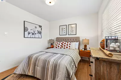 121 Ardith Dr, Orinda, CA 94563 - Photo 24