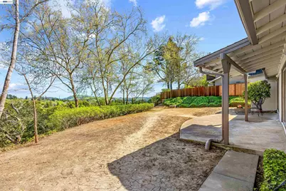 121 Ardith Dr, Orinda, CA 94563 - Photo 30