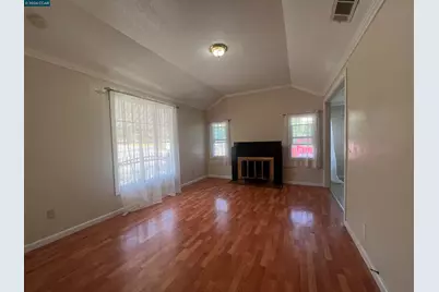 1954 48th Ave, Oakland, CA 94601 - Photo 6