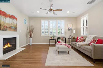 1084 Avocet Dr, Hercules, CA 94547 - Photo 8