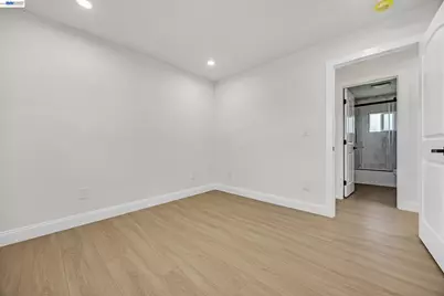 1577 Waltham Rd, Concord, CA 94520 - Photo 18