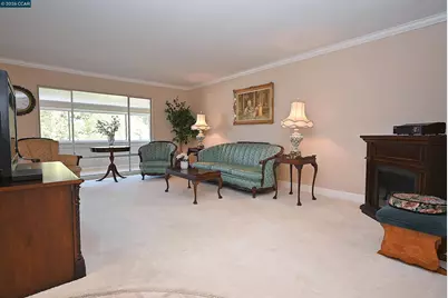 1160 Singingwood Ct #5, Walnut Creek, CA 94595 - Photo 4