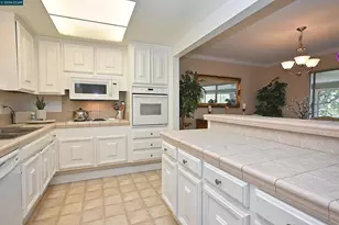 1160 Singingwood Ct, Walnut Creek, CA 94595 - Photo 14