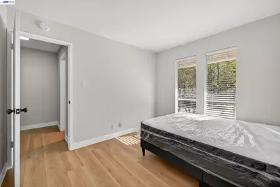 5497 Roundtree Dr #D, Concord, CA 94521 - Photo 18