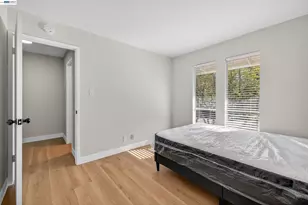 5497 Roundtree Dr, Concord, CA 94521 - Photo 18