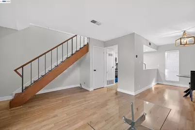 5497 Roundtree Dr #D, Concord, CA 94521 - Photo 14