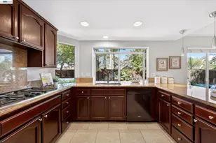 3329 Vermont Pl, Pleasanton, CA 94588 - Photo 16