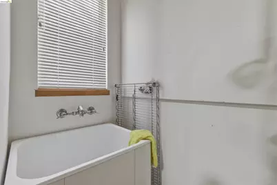 532 Lafayette Ave, San Leandro, CA 94577 - Photo 10