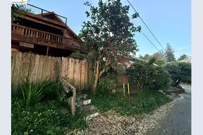 4432 Harbor View Ave, Oakland, CA 94619 - Photo 2