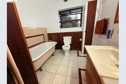 4432 Harbor View Ave, Oakland, CA 94619 - Photo 40