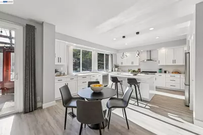 8244 Brittany Dr, Dublin, CA 94568 - Photo 14