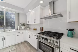 8244 Brittany Dr, Dublin, CA 94568 - Photo 12