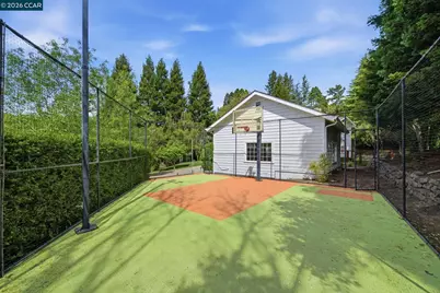 3 Honey Hill Ct, Orinda, CA 94563 - Photo 30