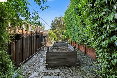 5849 Mitchell Canyon Ct, Clayton, CA 94517 - Photo 30