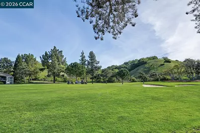 3210 Rossmoor Pkwy #4, Walnut Creek, CA 94595 - Photo 1